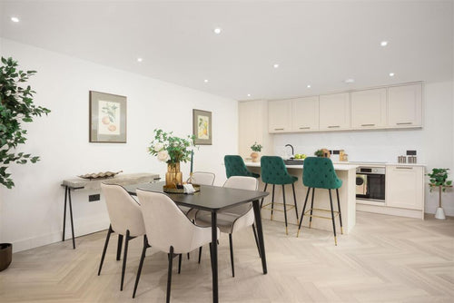 thewoodenfloorstore.com &amp; Moreton Deakin