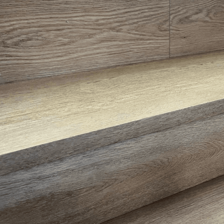 Elliot Natural Oak SPC Vinyl Stair Tread – Single Step