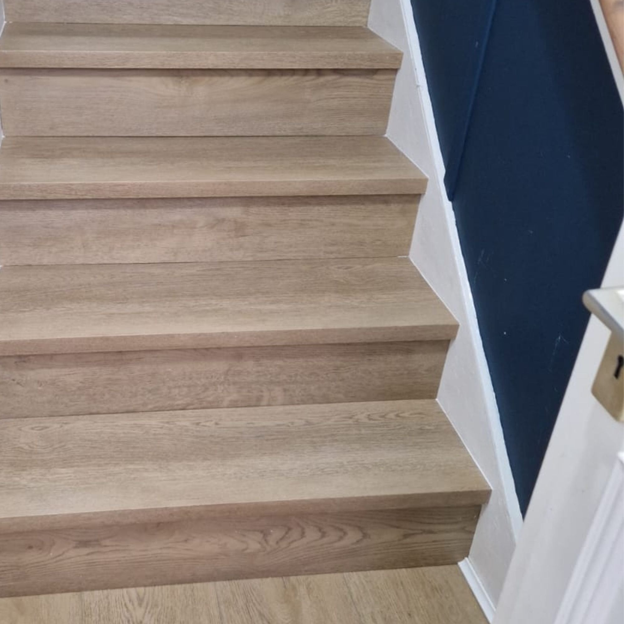 Fraser Natural Oak SPC Vinyl Stair Tread Set – 13 Steps