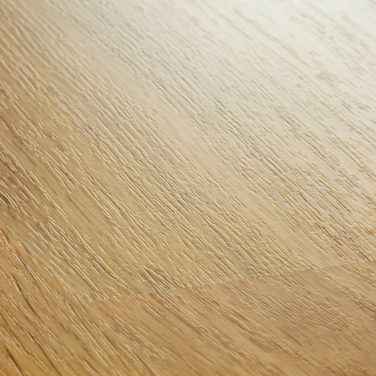 Natural Varnished Oak Laminate Flooring – EL896 – 156mm Wide – 8mm Thick