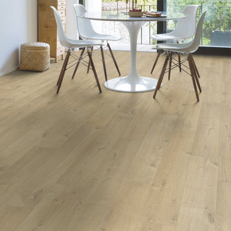 Soft Oak Medium Laminate Flooring – IM1856 – 190mm Wide – 8mm Thick