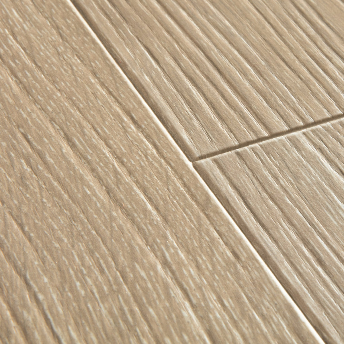 Light Brown Oak Laminate Flooring – MJ3555 – 240mm Wide – 9.5mm Thick