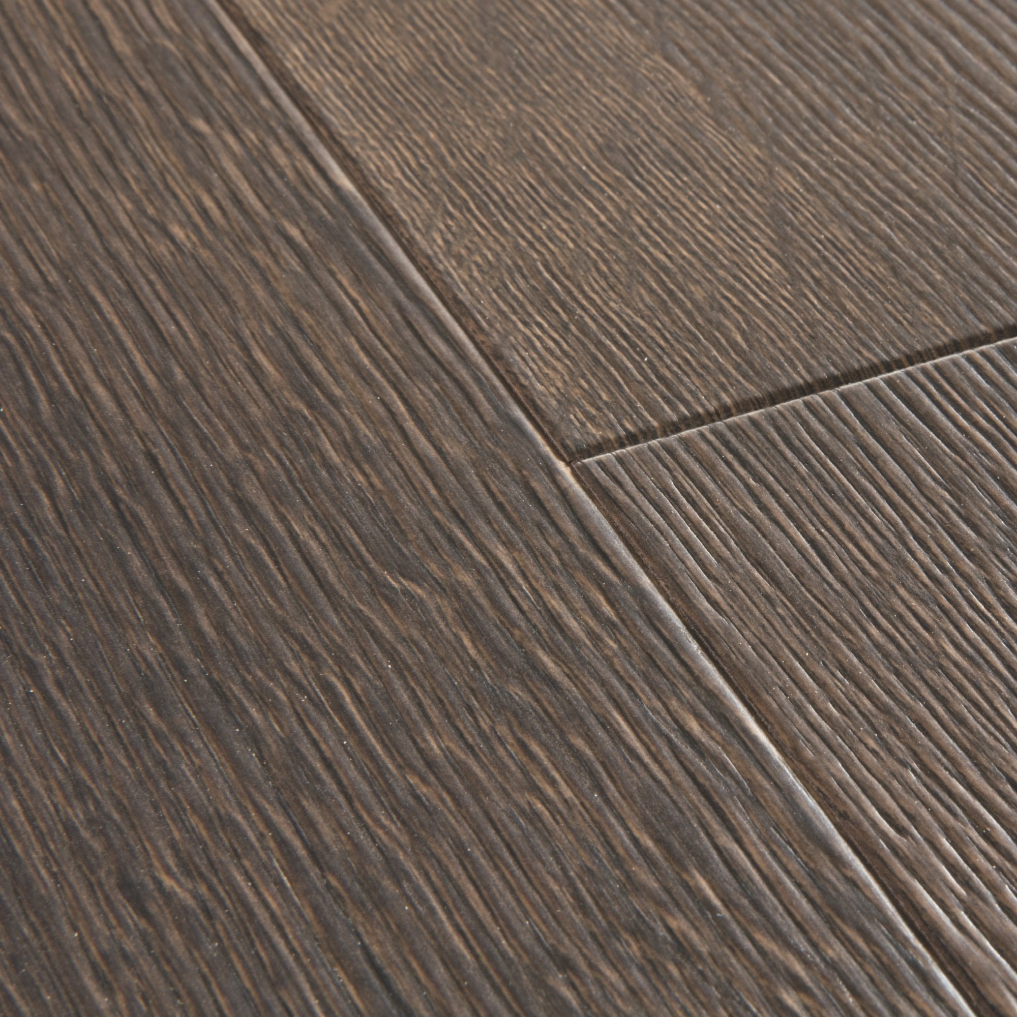 Desert Oak Brushed Dark Brown Laminate Flooring – MJ3553 – 240mm Wide – 9.5mm Thick