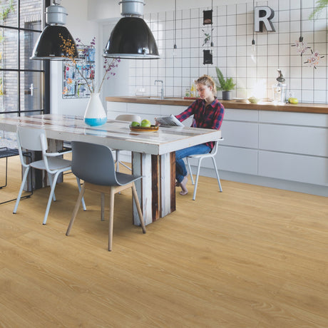 Woodland Oak Natural Laminate Flooring – MJ3546 – 240mm Wide – 9.5mm Thick