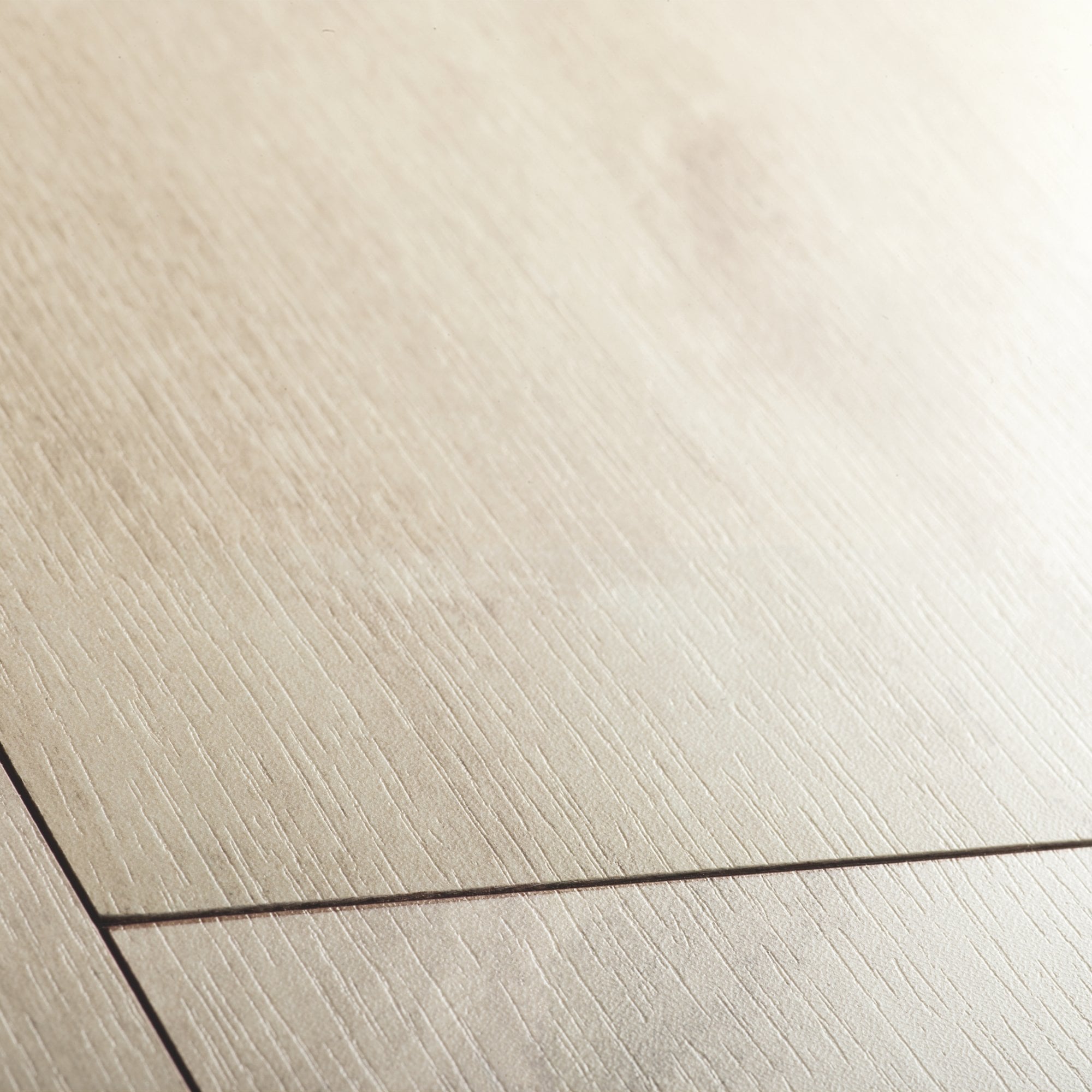Havanna Oak Natural Laminate Flooring – CLM1655 – 190mm Wide – 8mm Thick