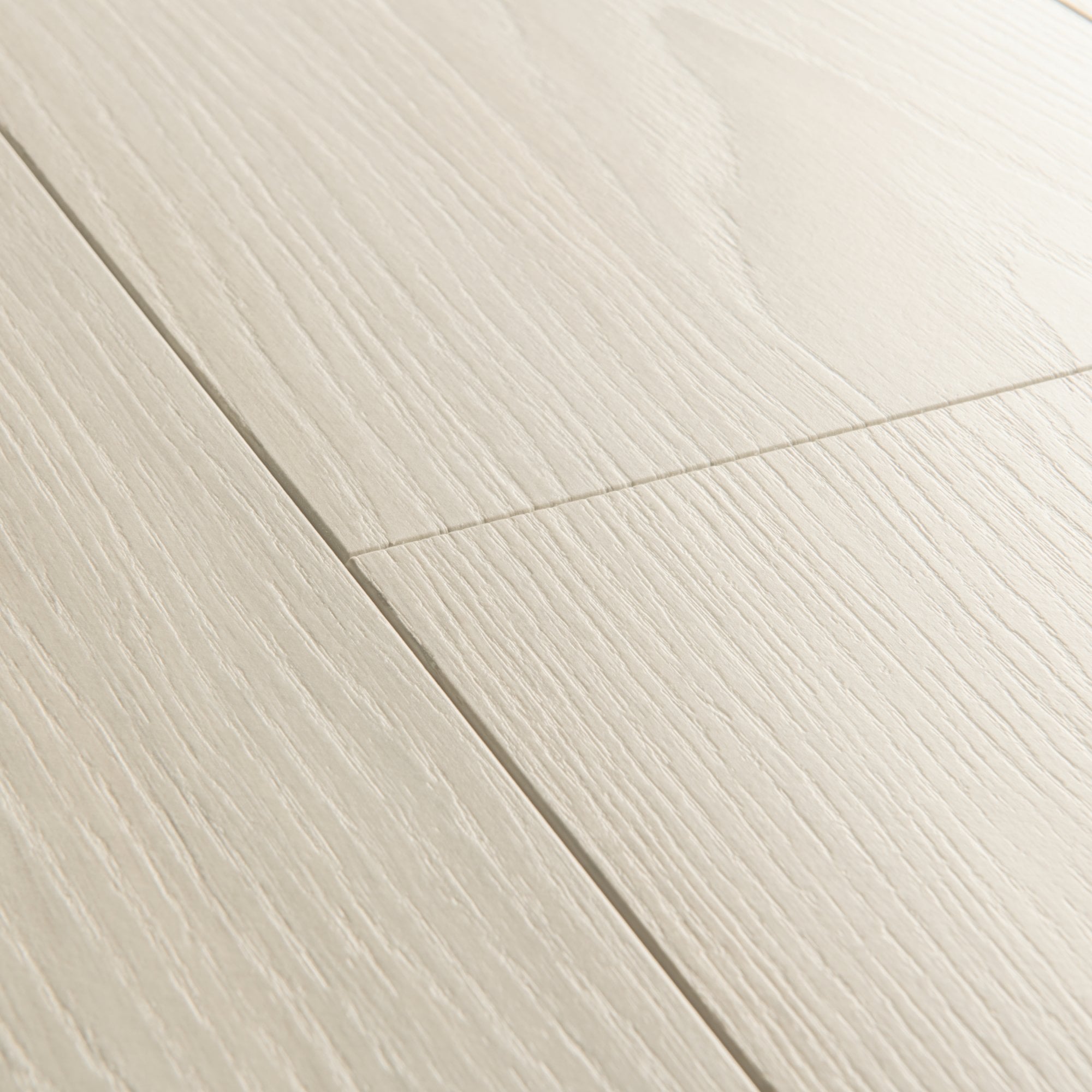 White Premium Oak Laminate Flooring – SIG4757 – 212mm Wide – 9mm Thick