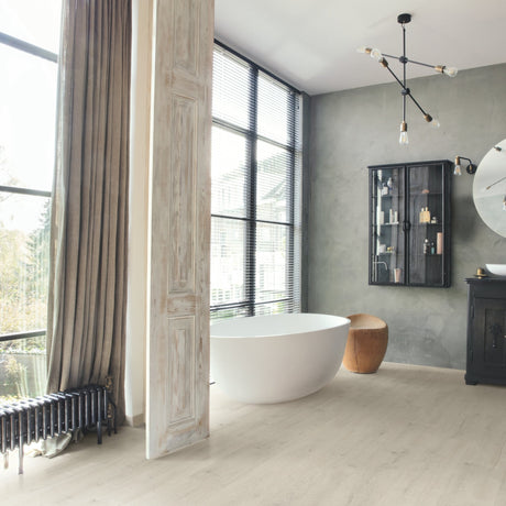 Soft Patina Oak Laminate Flooring – SIG4748 – 212mm Wide – 9mm Thick