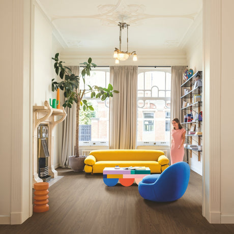 Chic Walnut Laminate Flooring – SIG4761 – 212mm Wide – 9mm Thick