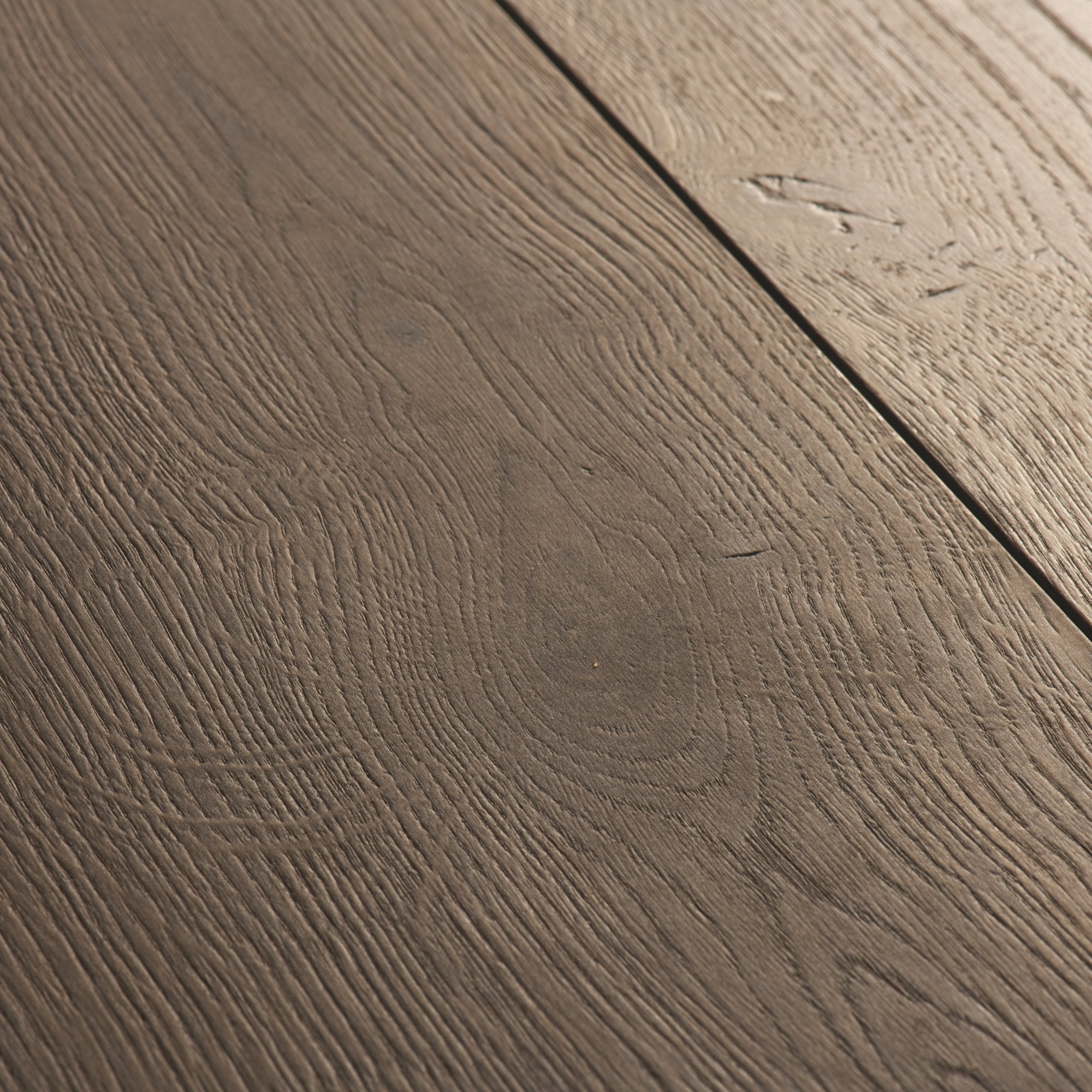 Brushed Oak Brown Laminate Flooring – SIG4766 – 212mm Wide – 9mm Thick