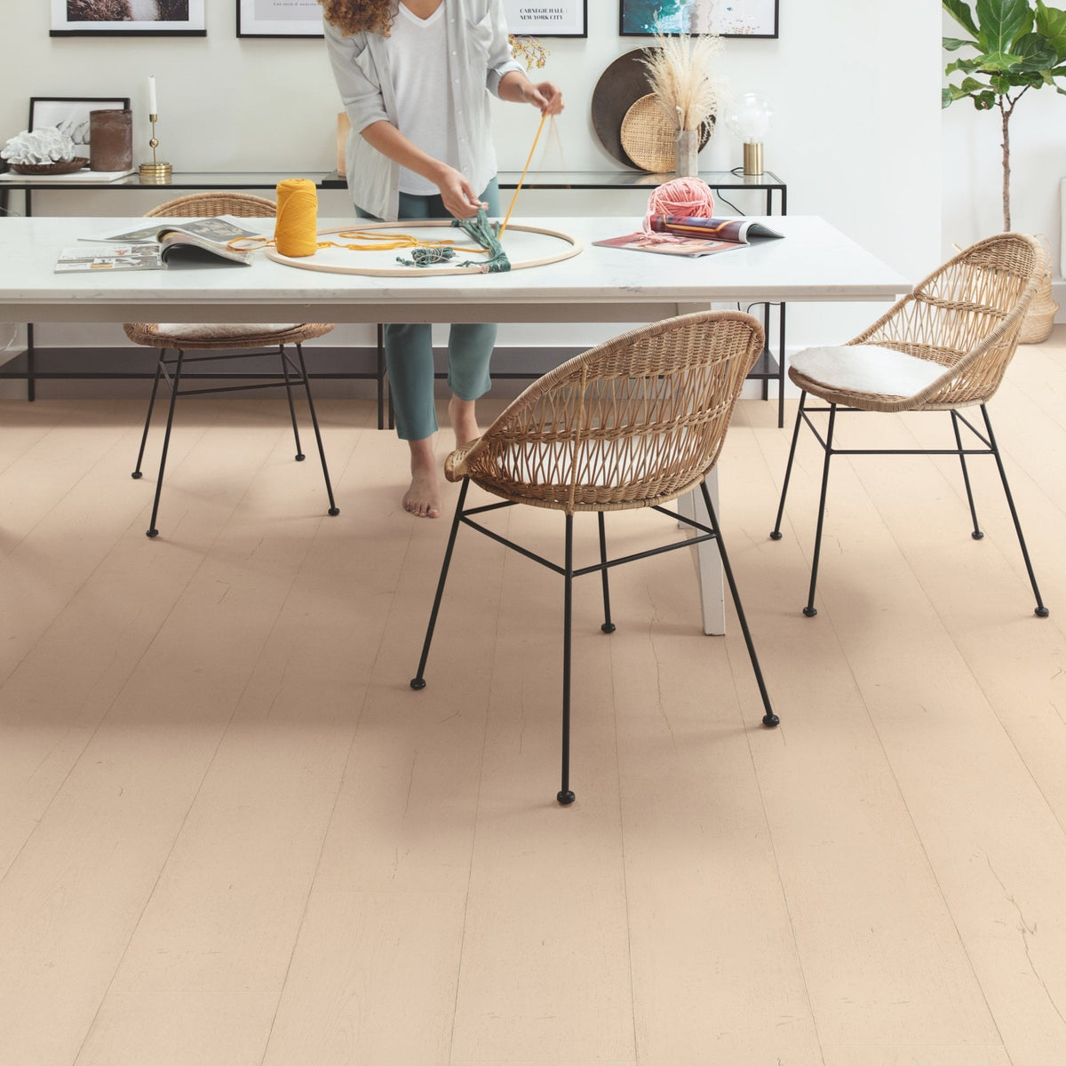 Painted Oak Rose Laminate Flooring – SIG4754 – 212mm Wide – 9mm Thick