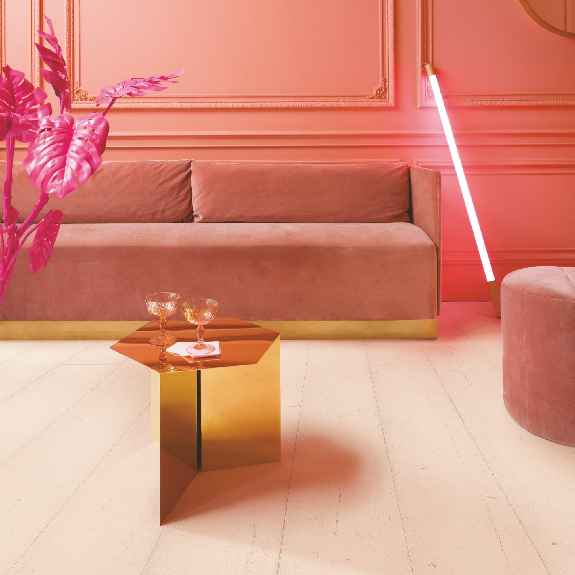 Painted Oak Rose Laminate Flooring – SIG4754 – 212mm Wide – 9mm Thick