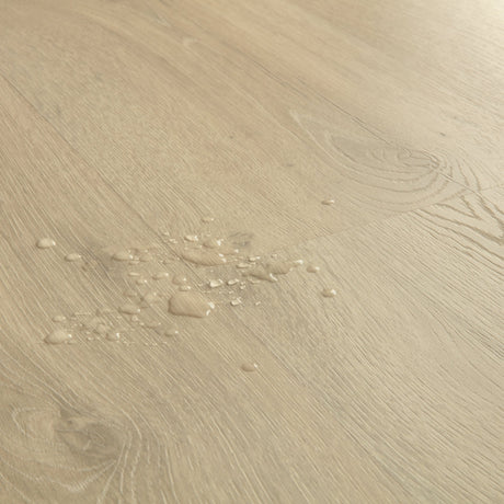 Sandy Greige Oak Laminate Flooring – CLM5791 – 190mm Wide – 8mm Thick
