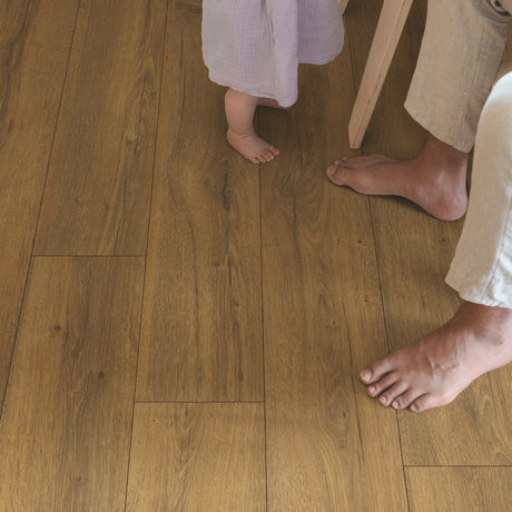 Raw Oak Laminate Flooring – CLM5793 – 190mm Wide – 8mm Thick