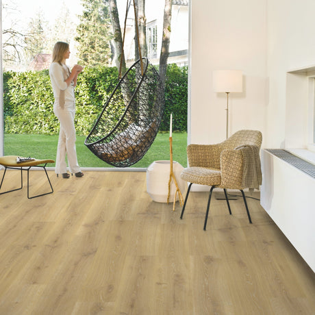 Tennessee Oak Natural Laminate Flooring – CRH3180 – 190mm Wide – 7mm Thick