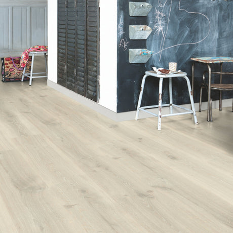 Tennessee Oak Grey Laminate Flooring – CRH3181 – 190mm Wide – 7mm Thick