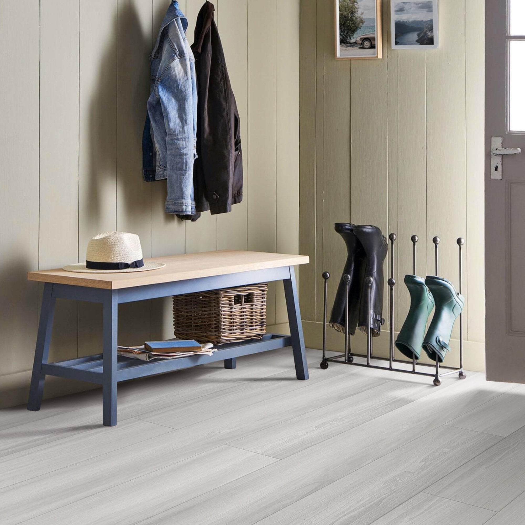 Magnificent Mile Laminate Flooring – 241mm Wide – 12.3mm Thick – AC6 Rated