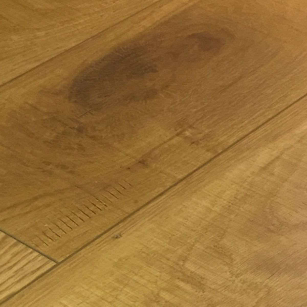 Staten Island Laminate Flooring – 125mm Wide – 15mm Thick - 3mm Underlay Attached