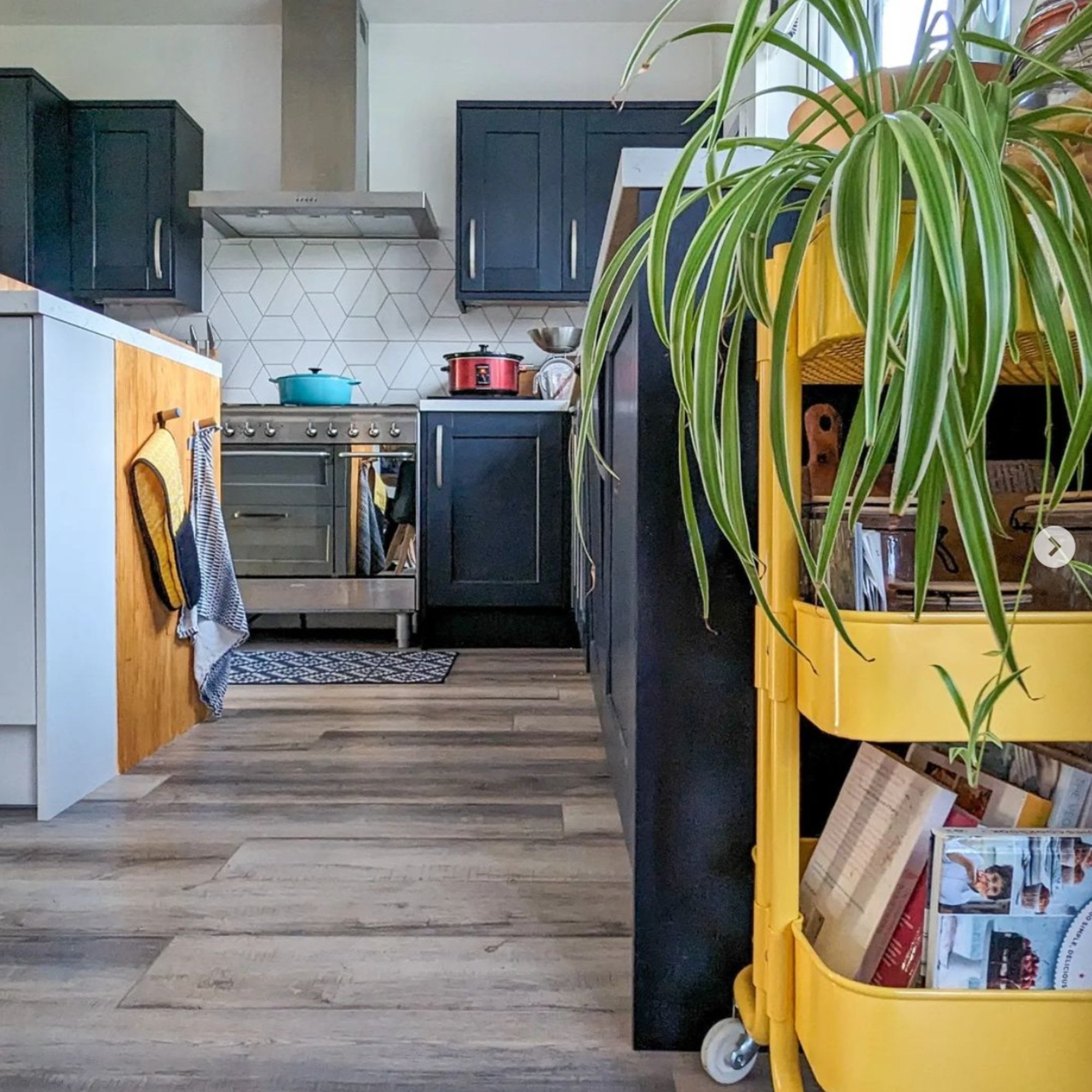 Oyster Bay Rustic Grey Oak SPC Waterproof Vinyl Flooring – 180mm Wide – 6mm Thick