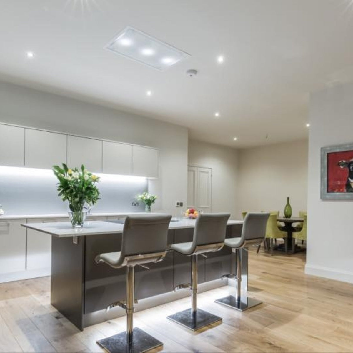 Brushed Alaska Oak Engineered Wood Flooring – Brushed & Lacquered – 190mm Wide
