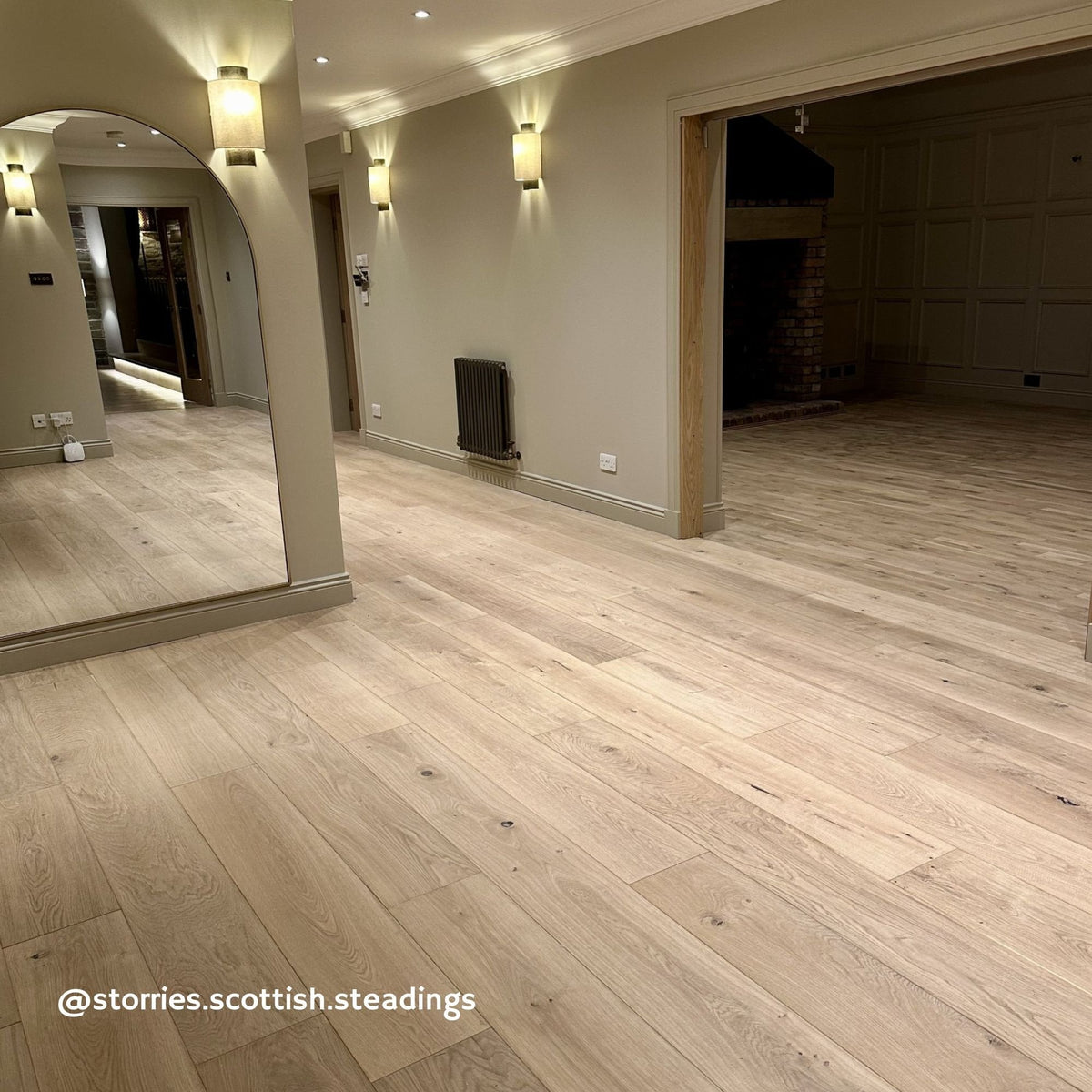 Storrie Oak Engineered Wood Flooring – Brushed & White Oiled – 240mm Wide