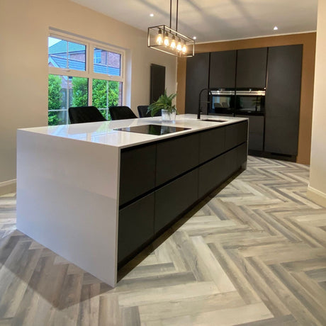 Oyster Bay Island Rustic Oak SPC Waterproof Vinyl Parquet Herringbone Flooring – 6mm Thick