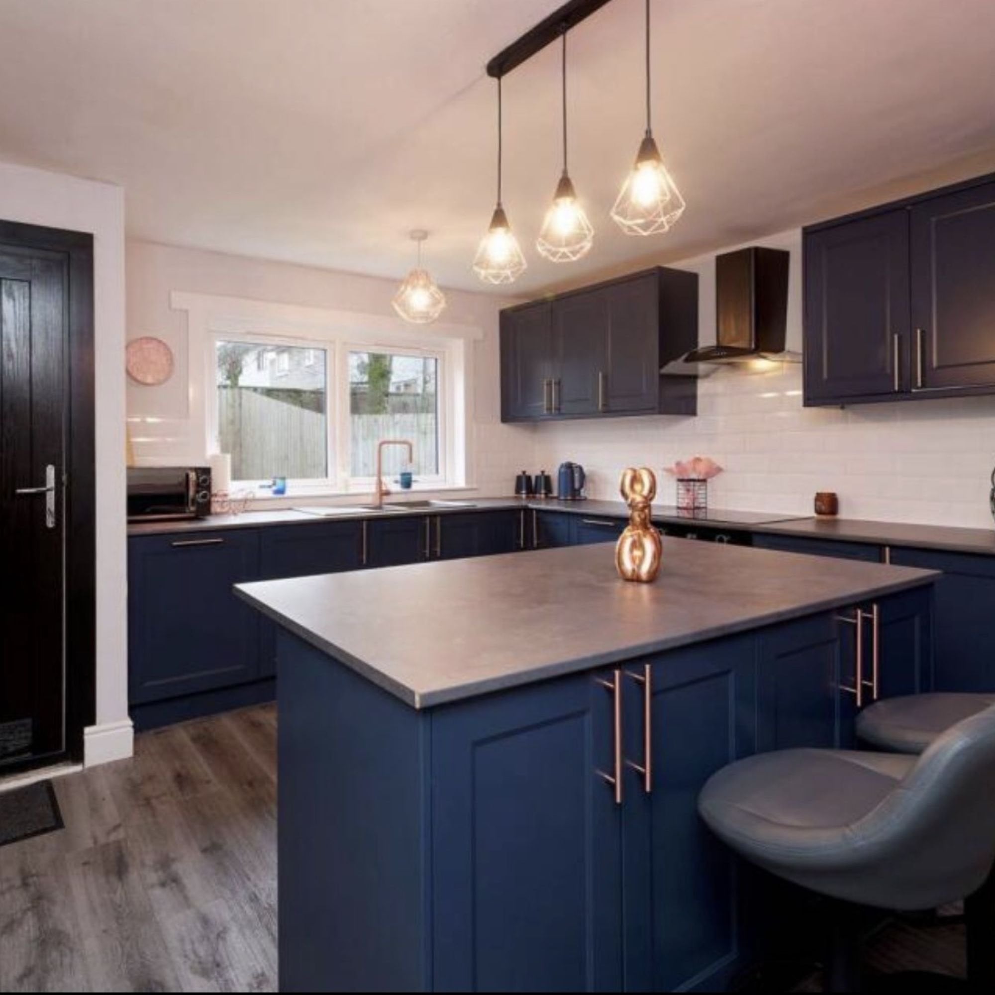 Spectre Grey Oak SPC Waterproof Vinyl Flooring – 180mm Wide – 6mm Thick