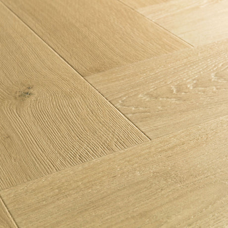 Cardamon Oak Laminate Flooring - IMD8242 - 131mm wide - 8mm thick