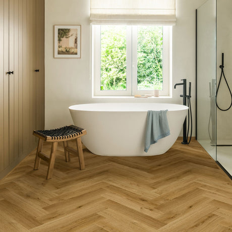 Cinnamon Oak Laminate Flooring - IMD8244 - 131mm wide - 8mm thick