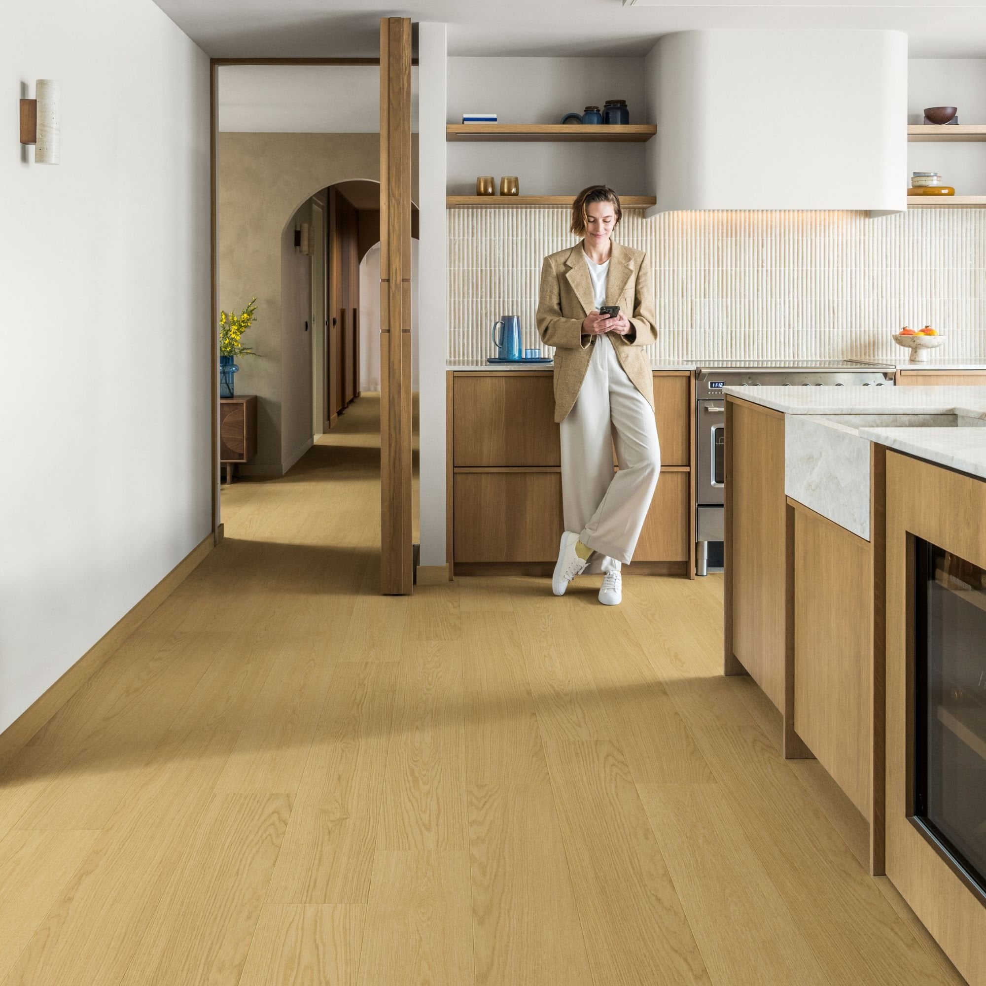 Dune Oak Laminate Flooring – IMU8259 – 190mm Wide – 12mm Thick