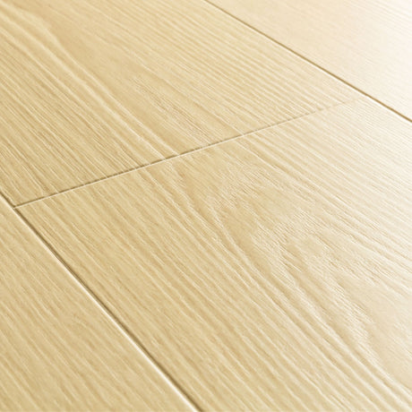 Ivory Oak Laminate Flooring – IM8258 – 190mm Wide – 8mm Thick