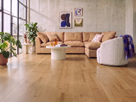 Wide Alaska Oak Engineered Wood Flooring – Brushed & Lacquered – 240mm Wide