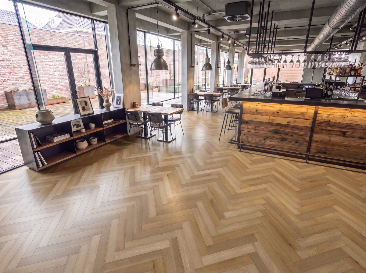 Elliot Natural Oak SPC Waterproof Vinyl Parquet Herringbone Flooring – 6mm Thick