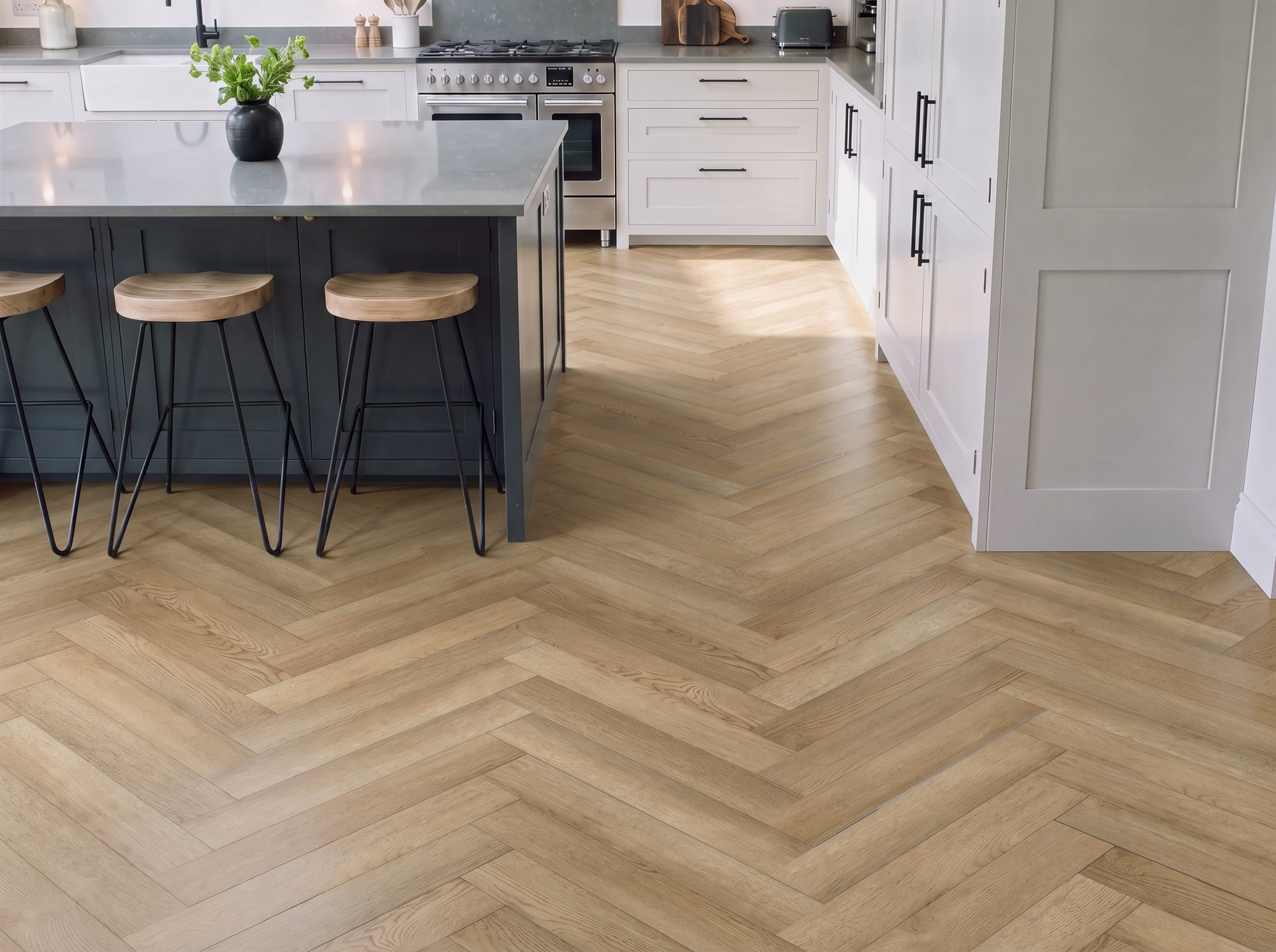 Fraser Natural Oak SPC Waterproof Vinyl Parquet Herringbone Flooring – 6mm Thick