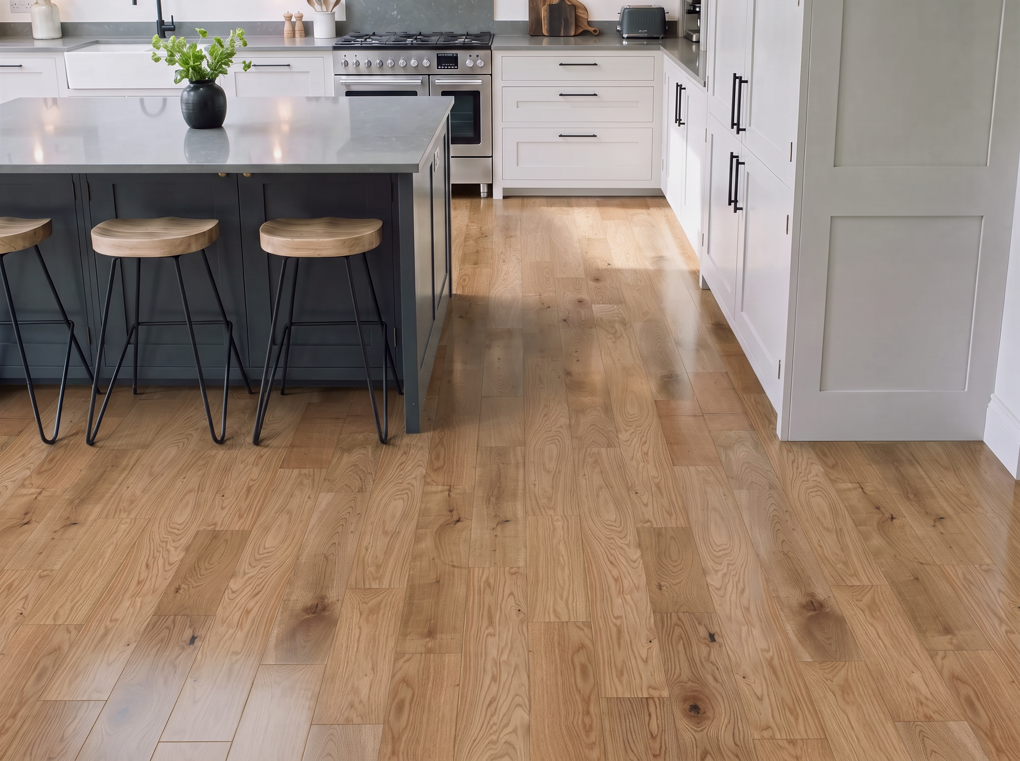 Smooth Oak Engineered Wood Flooring – Smooth Satin Lacquered - 125mm Wide