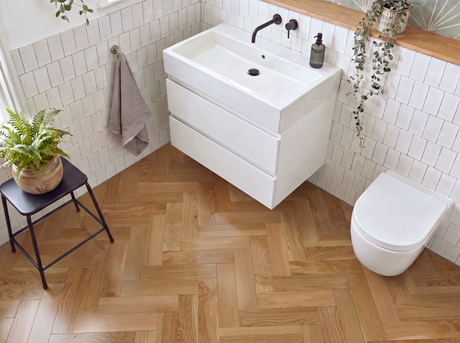Smooth Oak Herringbone Parquet Engineered Wood Flooring – Smooth Lacquered – 90mm Wide