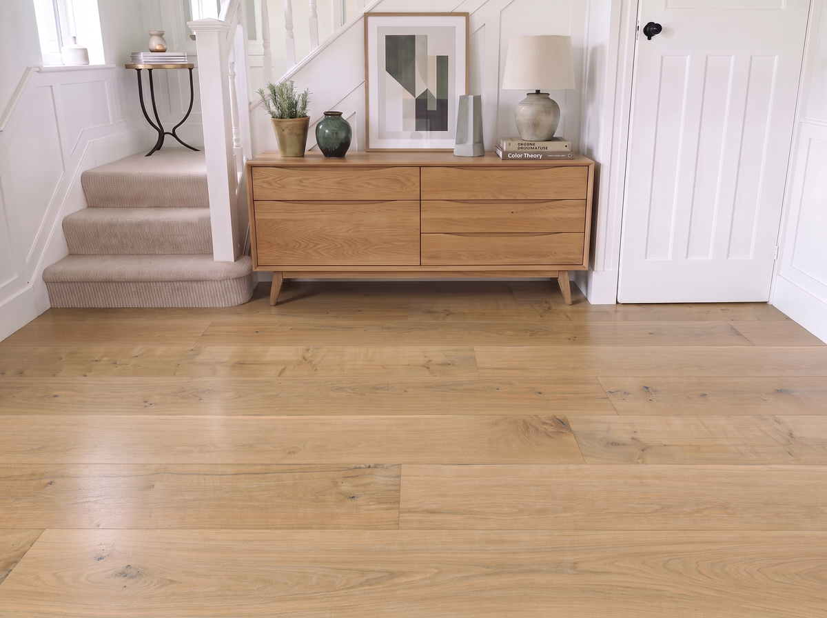 Storrie Oak Engineered Wood Flooring – Brushed & White Oiled – 240mm Wide